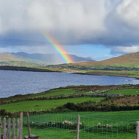 Anam Sona Seaview לינה וארוחת בוקר Caherkeen